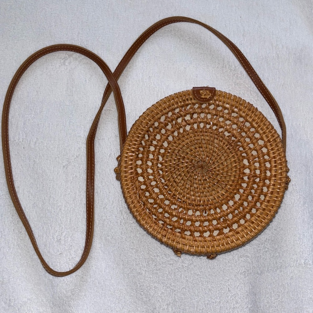 Round Woven Rattan Wicker Shoulder Bag